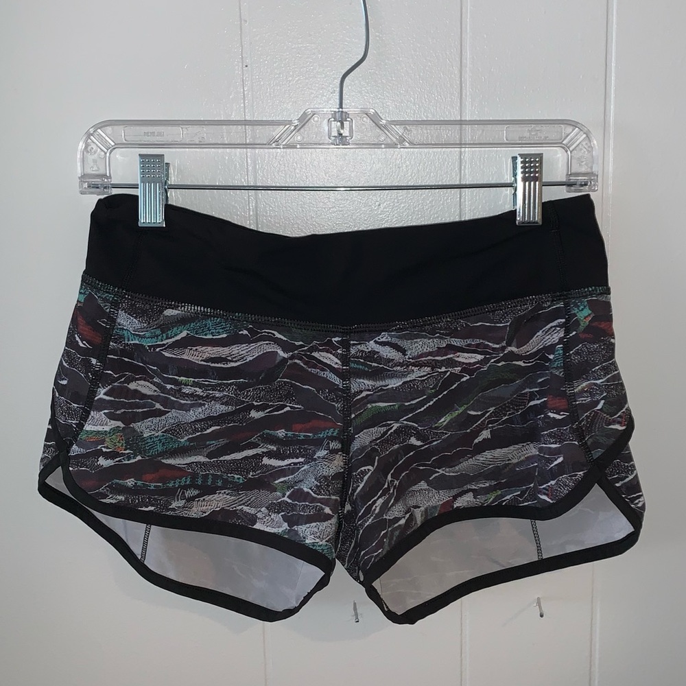 Speed Short lulu lemon size 4